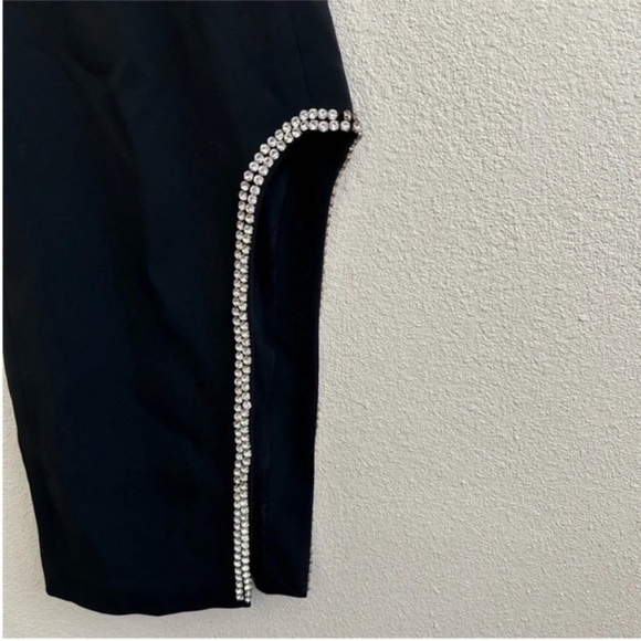 David Koma Crystal Embellished Asymmetrical Midi Dress Black - Picture 4 of 9